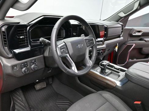 Used 2023 Chevrolet Silverado 1500 RST image 16