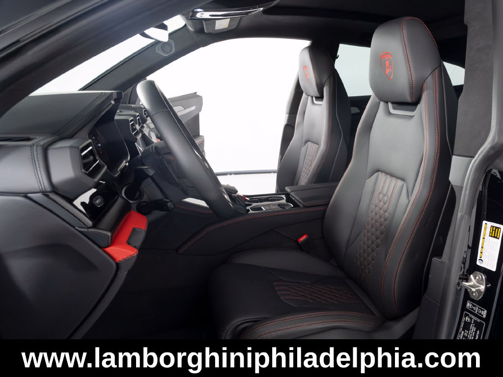 Used 2026 Lamborghini Urus SE AWD/4WD image 10