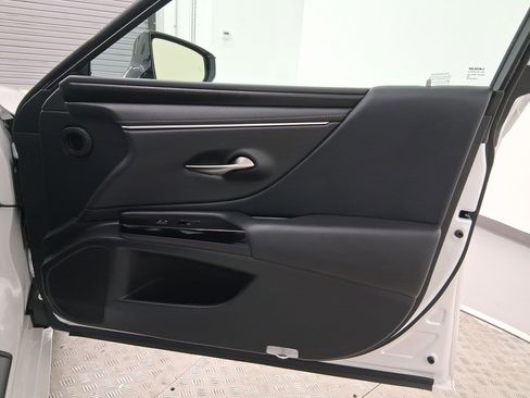 New 2025 Lexus ES 350 w/ Premium Package image 27