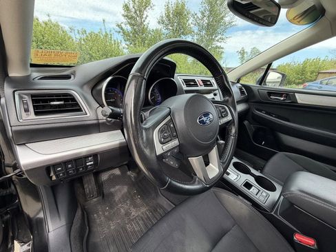 Used 2016 Subaru Legacy 2.5i Premium AWD/4WD image 10