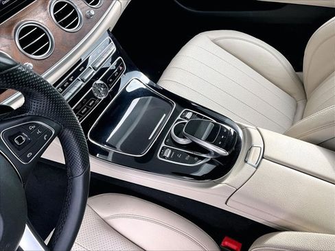 Used 2017 Mercedes-Benz E 300 image 15