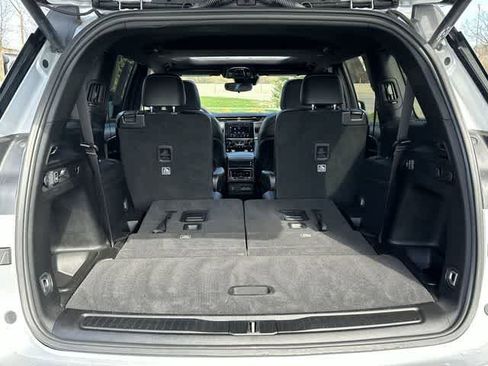 Used 2023 Jeep Grand Cherokee L Laredo AWD/4WD image 29