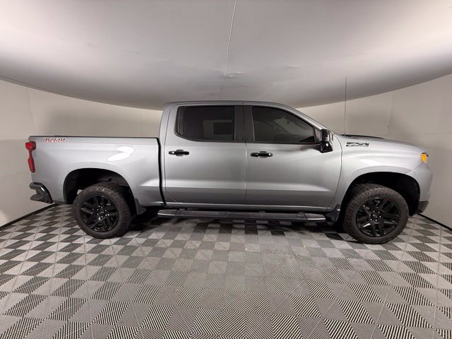 Used 2023 Chevrolet Silverado 1500 LT Trail Boss w/ Convenience Package II AWD/4WD image 8