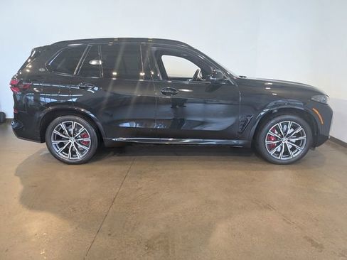 Used 2025 BMW X5 M60i w/ Climate Comfort Package image 7