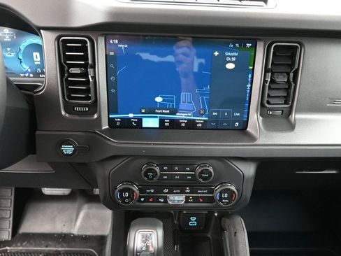 New 2025 Ford Bronco Badlands image 27