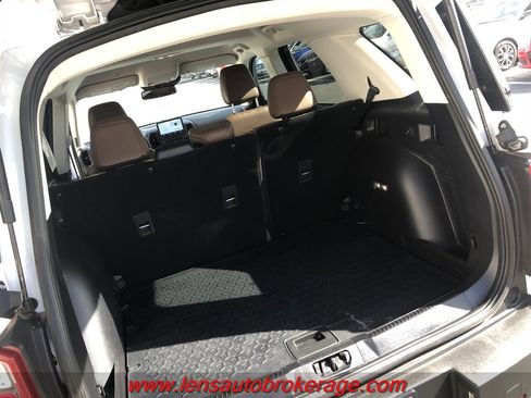 Used 2023 Ford Bronco Sport Outer Banks image 18