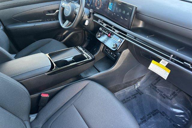 Certified 2026 Hyundai Tucson Blue SE AWD/4WD image 17