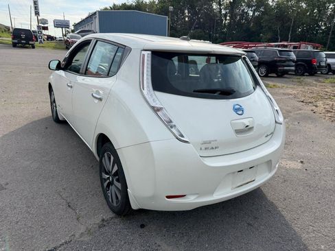 Used 2016 Nissan Leaf SV FWD image 7