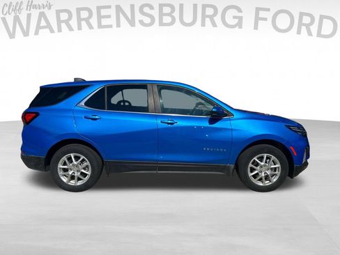 Used 2024 Chevrolet Equinox LT w/ LPO, Floor Liner Package AWD/4WD image 7