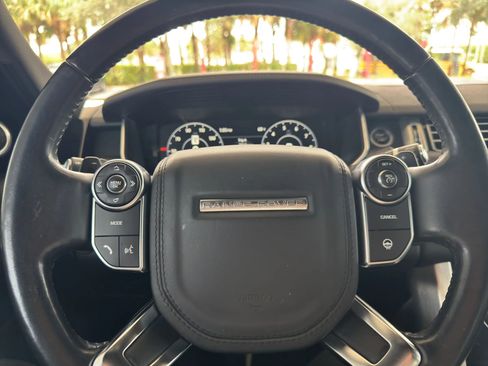 Used 2017 Land Rover Range Rover HSE image 36