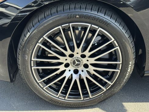New 2025 Mercedes-Benz C 300 Sedan image 8