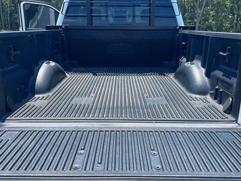 Used 2018 Ford F150 XLT w/ Equipment Group 302A Luxury AWD/4WD image 34