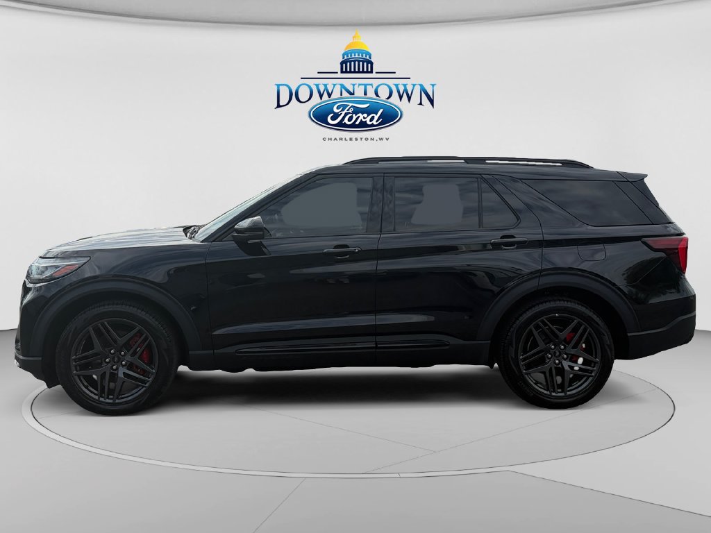 Used 2025 Ford Explorer ST AWD/4WD image 6