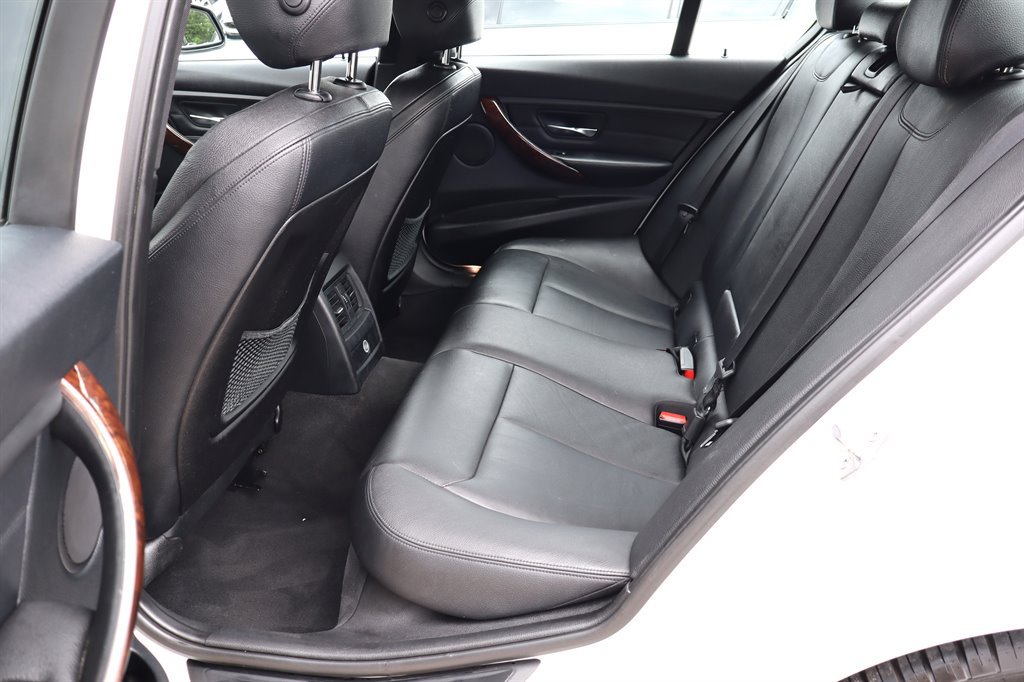 Used 2014 BMW 328i Sedan RWD image 19