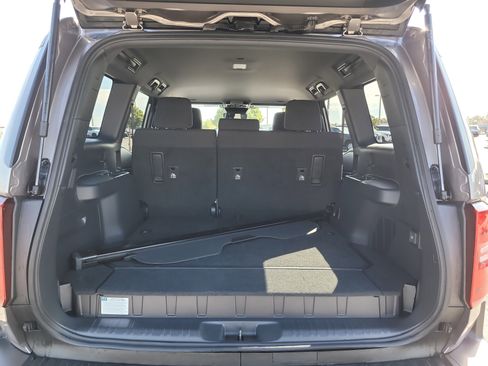Used 2025 Toyota Land Cruiser 1958 image 11