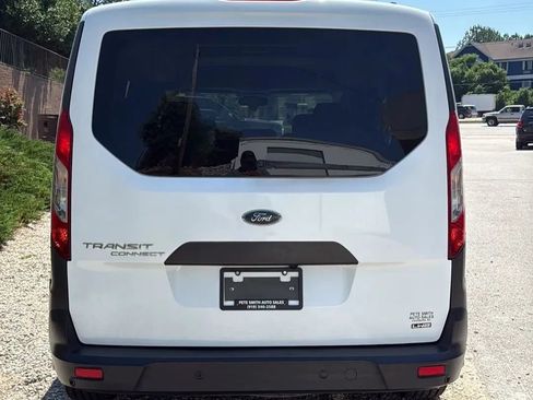 Used 2018 Ford Transit Connect XL FWD image 8