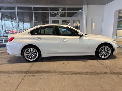 Used 2024 BMW 330i xDrive Sedan w/ Premium Package image 3