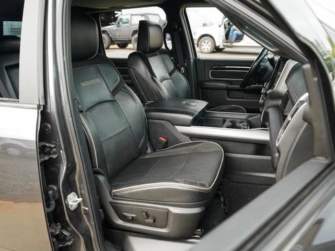 Used 2022 RAM 2500 Laramie AWD/4WD image 14