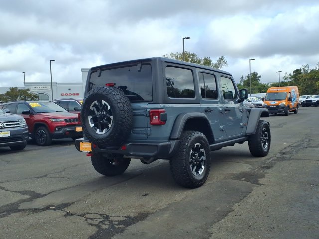 Certified 2025 Jeep Wrangler Unlimited Rubicon AWD/4WD image 8