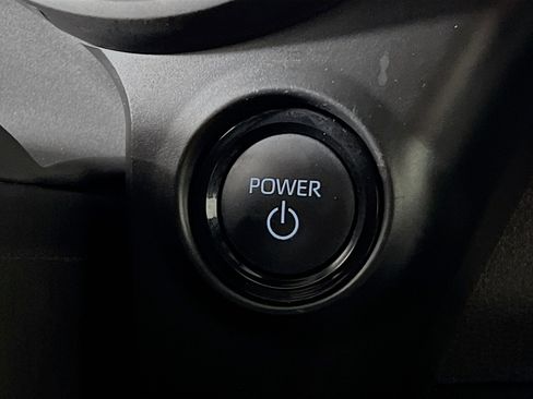 Used 2025 Toyota Sienna Platinum AWD/4WD image 23