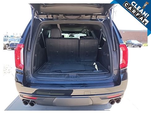 Used 2023 GMC Yukon XL Denali AWD/4WD image 29