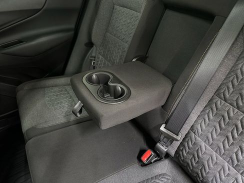 Certified 2024 Chevrolet Equinox LT w/ LPO, Floor Liner Package image 32