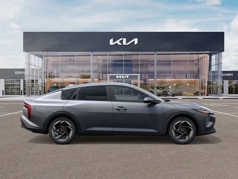 New 2025 Kia K4 EX image 7