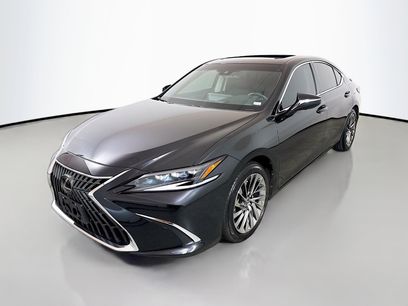 Certified 2025 Lexus ES 300h w/ Luxury Package