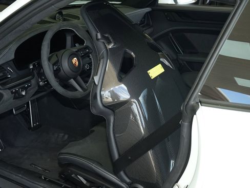 Used 2026 Porsche 911 GT3 image 33