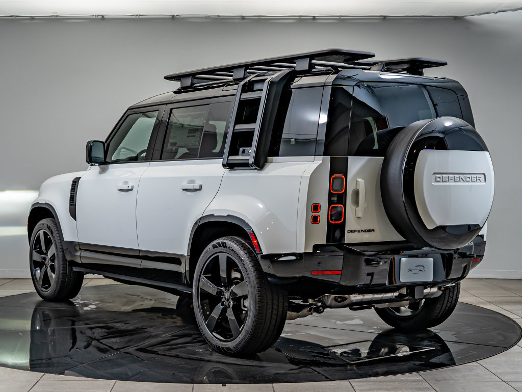 New 2026 Land Rover Defender 110 X-Dynamic SE AWD/4WD image 11
