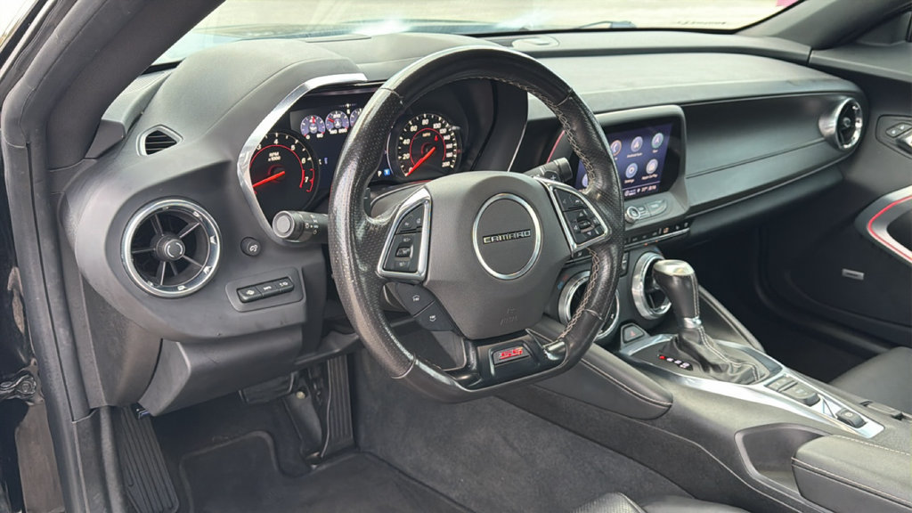 Used 2023 Chevrolet Camaro SS RWD image 19