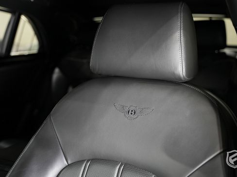 Used 2012 Bentley Mulsanne RWD image 32