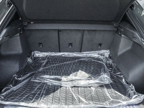 New 2025 Audi Q3 2.0T Premium image 24