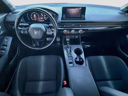 Used 2023 Honda Civic Sport image 12
