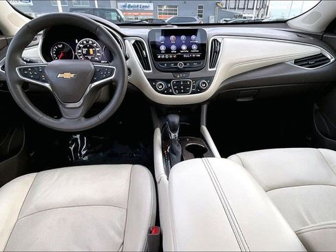 Used 2024 Chevrolet Malibu LT image 14
