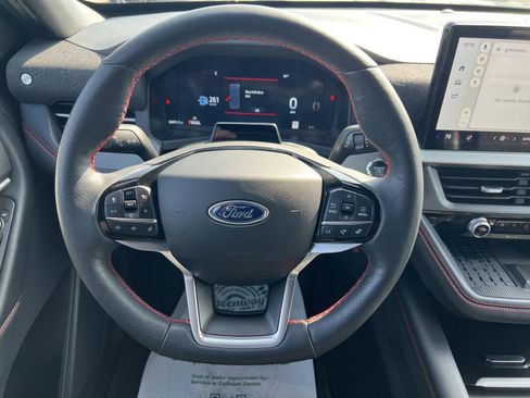 Used 2025 Ford Explorer ST-Line w/ Premium Package image 25