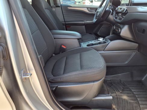 Certified 2024 Ford Escape Active FWD image 11