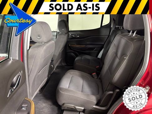 Used 2020 GMC Acadia SLE w/ Driver Convenience Package FWD image 35