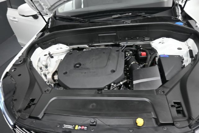 Used 2025 Volvo XC90 B6 Plus w/ Protection Package Premier AWD/4WD image 40