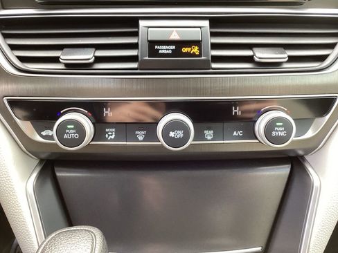 Used 2022 Honda Accord LX image 21