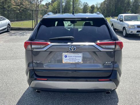 Used 2019 Toyota RAV4 XSE w/ XSE Weather Package image 6