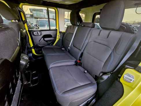 Used 2022 Jeep Wrangler Unlimited Rubicon 4xe w/ Safety Group image 33