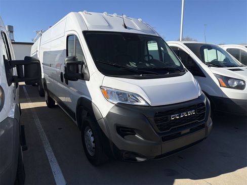 Used 2023 RAM ProMaster 2500 image 2
