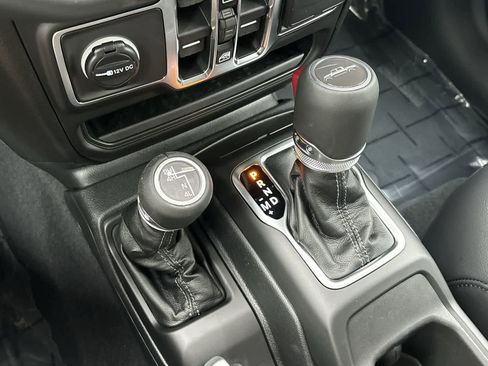 New 2026 Jeep Gladiator Sport image 24