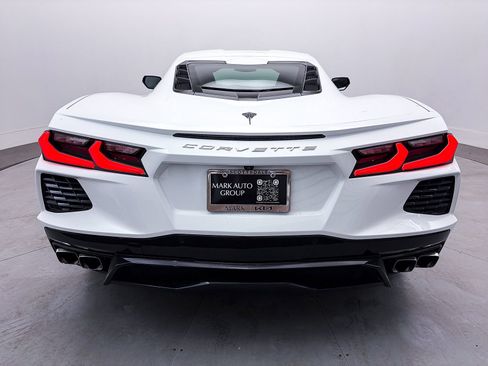 Used 2021 Chevrolet Corvette Stingray Coupe w/ Engine Appearance Package RWD image 15