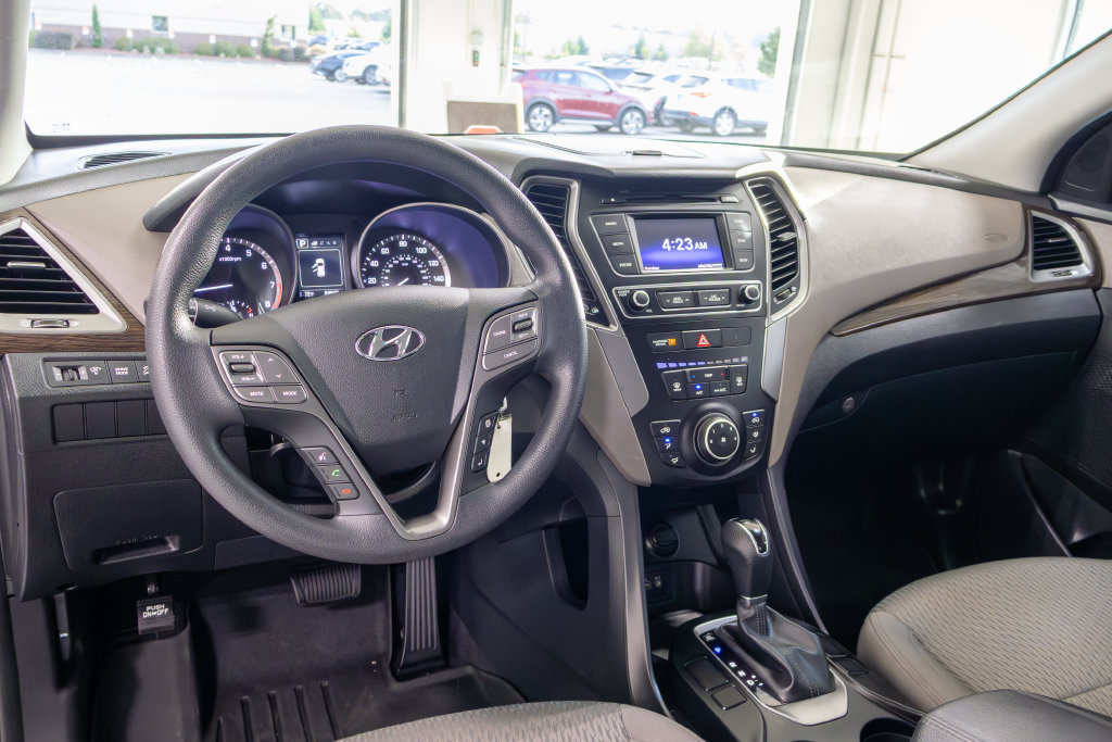 Used 2017 Hyundai Santa Fe Sport AWD/4WD image 16