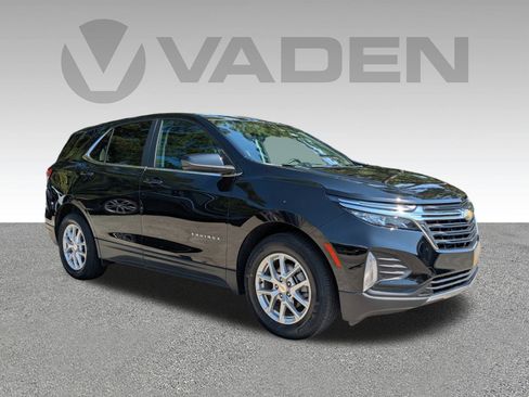 Used 2022 Chevrolet Equinox LT image 3