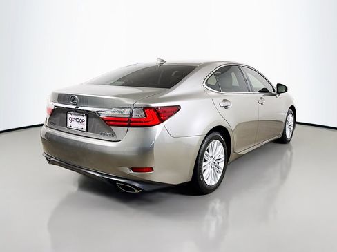 Used 2018 Lexus ES 350 w/ Accessory Package 2 FWD image 7