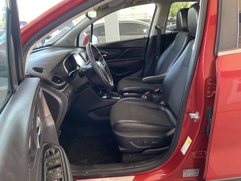 Used 2018 Buick Encore Preferred FWD image 7