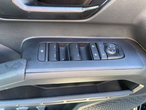 Used 2024 Toyota Tacoma SR5 image 14